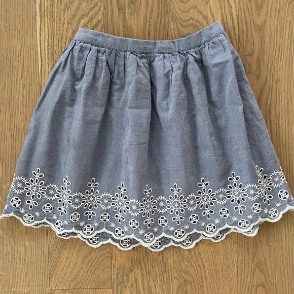 Gap girls' Chambray Eyelet Flippy Skirt - Picture 1 of 8